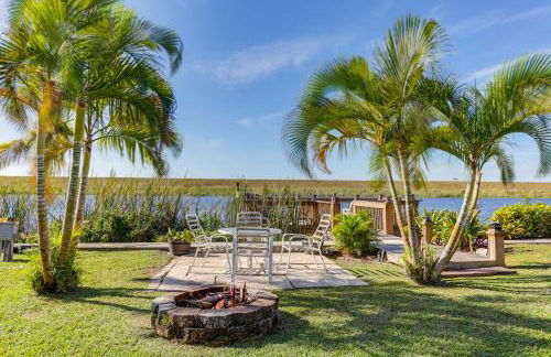 Lake Okeechobee Dockside Cabin with Pool Access - Foto 27