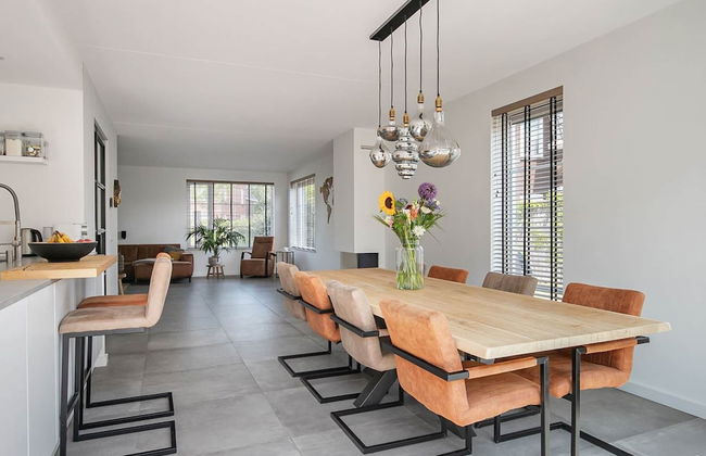 Tasteful Holiday Home in Middelburg With Garden - Photo 19