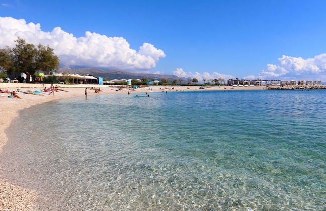 Lux - With Private Pool - A1 - Photo 23