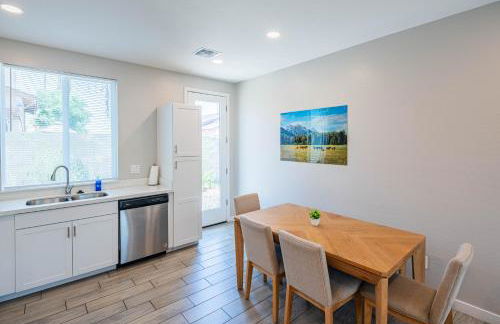 Serene 2BR Home with Premium Beds - Foto 70