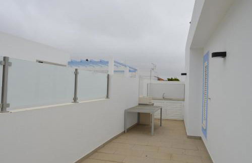 Moradia V2 nova e próximo da praia - Foto 19