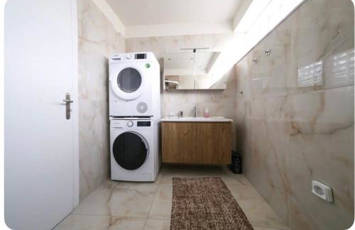 Home4U apt1, just 8Km from airport - Foto 17