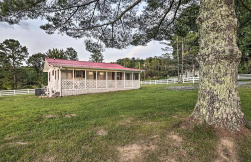 Waterfront Dunlap Cottage Large Yard and Views - Foto 23
