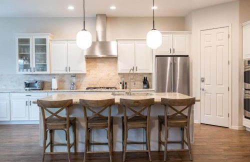 Queen Creek on 193rd - Photo 8