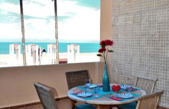 AMAZING FRONTAL BEACH APARTMENT #Traveller's Awards2023 - Foto 4