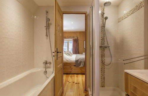 Ferme d Aristide - Chalet 160m2 Calme Sauna Vue Bus Train 250m - Photo 5