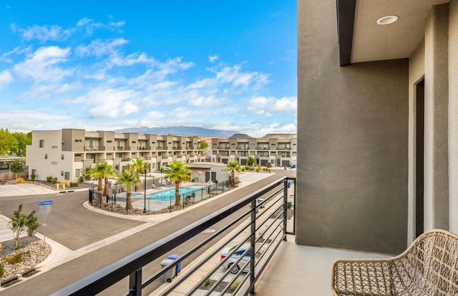 Best Value in St George - Green Valley Getaway - Photo 29