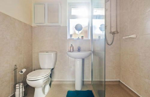 3 bedroom Bungalow for Contractors,Workers,Relocation,Insurance,Family, Free Parking - Foto 17