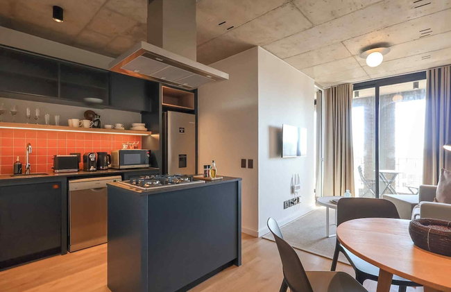 THREE43 on B - Fluent Serviced Apartments - Foto 50