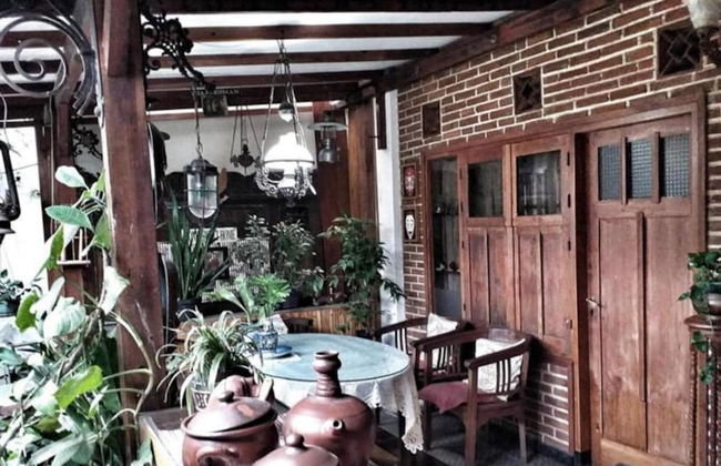 Room in B&B - Villas in Batu Indonesia Homestay - Foto 4