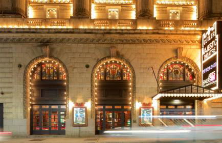 1BR in the Heart of Downtown Boston Famous Nightlife Theater District with Bed Full of Promises TD Garden Common Park MBTA - Foto 34