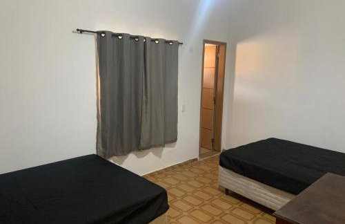 Casa espaçosa com Piscina próximo a Praia e lagoa - Foto 16