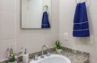 Suite, 2quartos, cozinha completa, varandão, 2 vagas de garagem - Foto 10