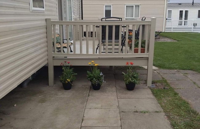 2 Bedroom 6 Berth Caravan With Decking - Foto 16