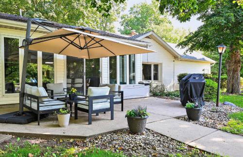 Secluded Luxe 5BR Estate| Pool, Wineries, Near ND - Foto 51