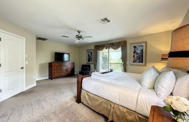 4 Bed 4 Bath With Private Pool/spa 4 Bedroom Home by RedAwning - Foto 12