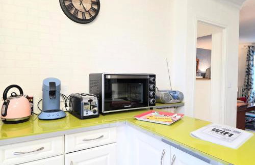 Le Pavillon, Maison Au Calme, Central et Confort - Foto 8