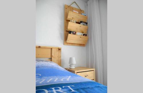 NEW! Modern apartment right on the beach! - Foto 18