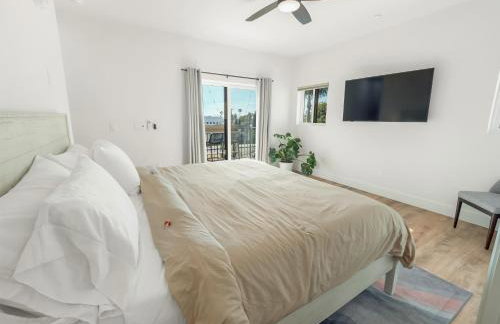 Rise Suites Oceanside - Photo 14