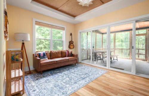 Peaceful & Spacious Modern Home - Lake Views! - Foto 4