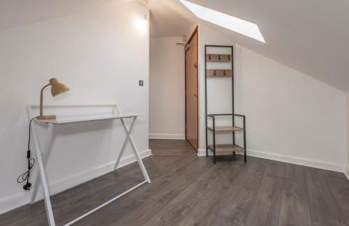 The Loft - Spacious Luxury 2 bed 2 bath with FREE Secure Parking and tube close by - Photo 22