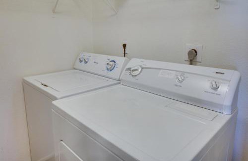 Near Hiking! Mtn-View Resort Retreat in Phoenix - Foto 18