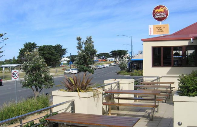 Hampton on Apollo - Ocean Mountain View Creekside Retreat Pet Friendly Free EV Charger Fireplace Wood Supplied During Winter - Photo 36