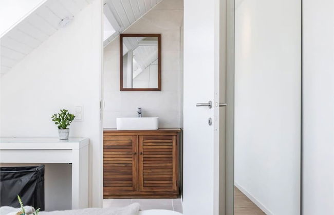 Spacious Duplex Apartment in the Center of Knokke - Photo 23