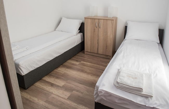 3-room Apartment on the Ground Floor, Summer Pool - Photo 3