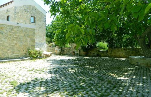 Ancient Retreat with 2-Storey Tower Gym Garden - Foto 34