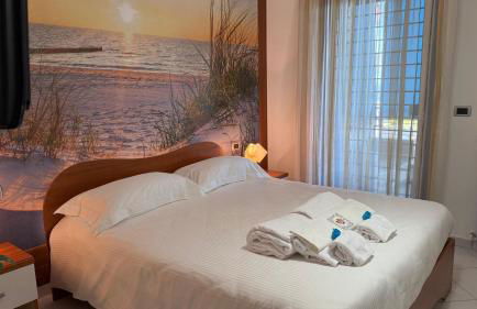 Sea Colors Apartment - Photo 57