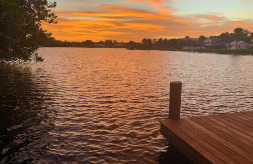 Blue Heron House, Private 4 BR Waterfront w Heated Pool and Fire Pit - Foto 30