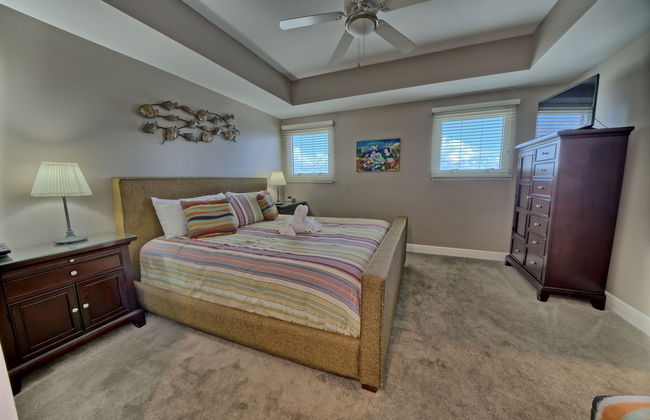 Sterling Breeze - Luxury Beach Front Condo - Photo 25