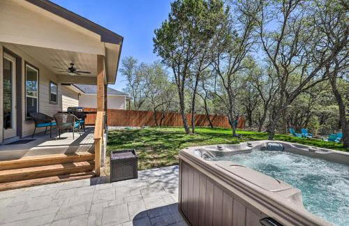 Convenient Cute Cottage Hot Tub Fire Pit Sleeps 6 - Foto 1