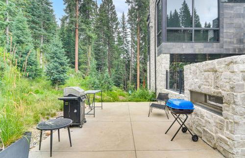 Ski-InandSki-Out! Winter Park Family Gem with Hot Tub - Foto 24