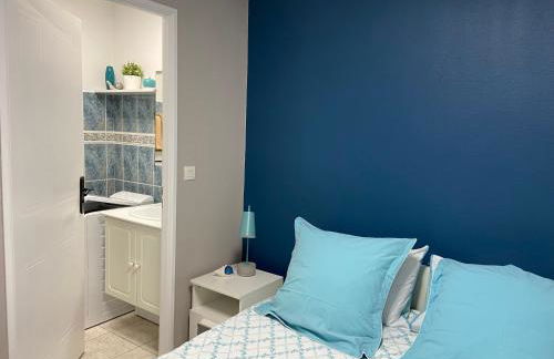 LE BON ENDROIT en bord de mer, vue mer et wifi - Foto 32