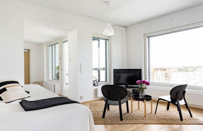 New 1BR Apt with Sauna, Balcony and 11th Floor Views - Foto 6