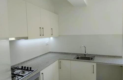 Alt Penedes, terra de vinya, sol, aigua i muntanya - Foto 33