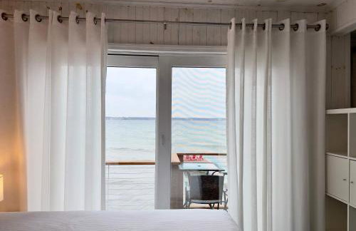 Waters Edge Lakefront with Kayaks Fire Pit and Dock - Foto 3