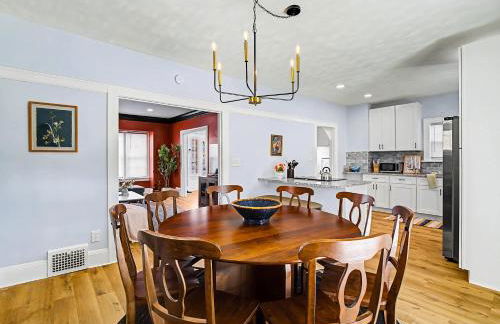 4 Bed 2 Bath Walk to Lakewood Restaurants and Shops - Foto 16