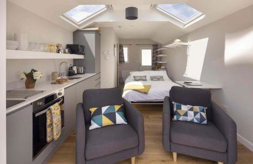 Stylish Boatshed with Sea Views Private Parking - Foto 3