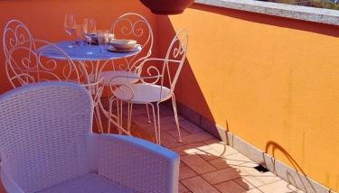 Larius Apartment - Como Lake View - Free Parking - Foto 2