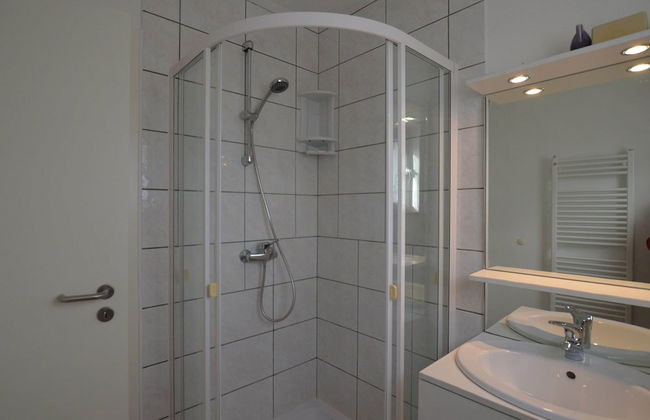 Holiday Home in Robertville Near Lake & Sauna - Photo 22