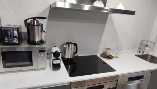 Precioso Apartamento 2 Hab con Bañera Hidromasaje - Foto 4