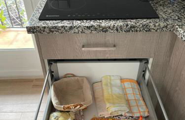 Apartamento nuevo con piscina en el centro "Doña Paca-Ronda" - Photo 25