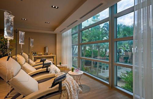 Luxe 2BR 2.5BA Ocean View Condo in Amrit Resort - Foto 76