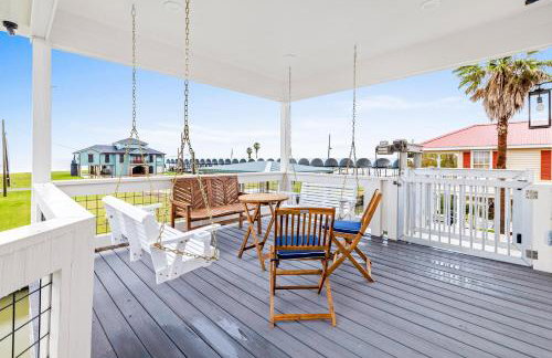 Bring Your Boat! Lake Charles Home w/ Dock & Lift - Foto 35