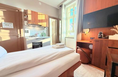 Amaroo - Boarding & Serviced Apartments "Regia" - Foto 14