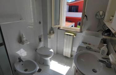 Villino con giardino a 10 minuti a piedi dalla spiaggia e vicino a Roma - Foto 10