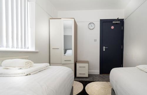 3BR Haven Retreat in Wallasey with FREE Street Parking - Foto 6